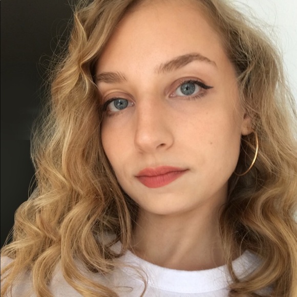 MEET THE POSHER - Picture 2 of 4